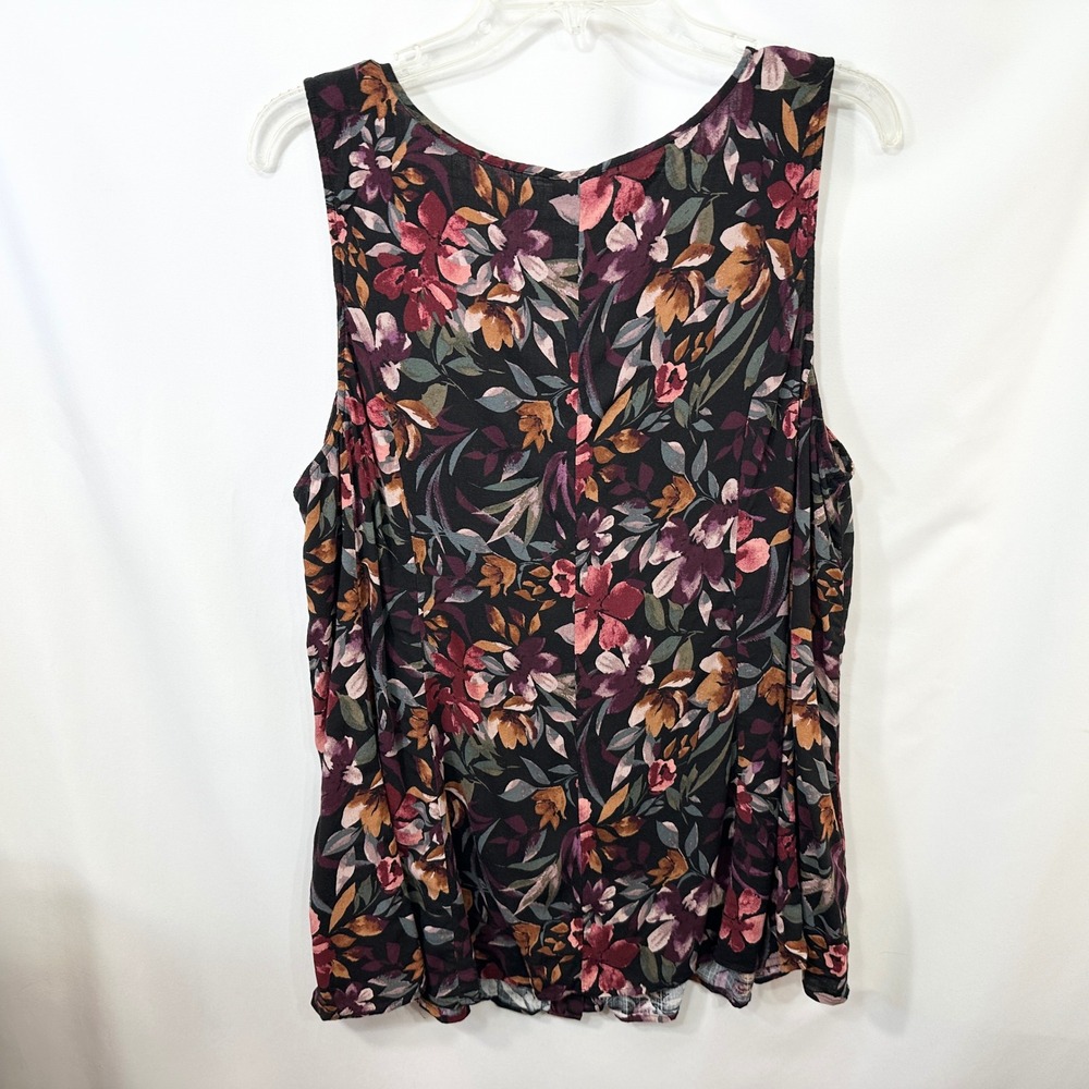 Torrid Plus Size 2X Tank Top Dark Floral Sleeveless Boho Crunchy Granola 1639 - Picture 3 of 10
